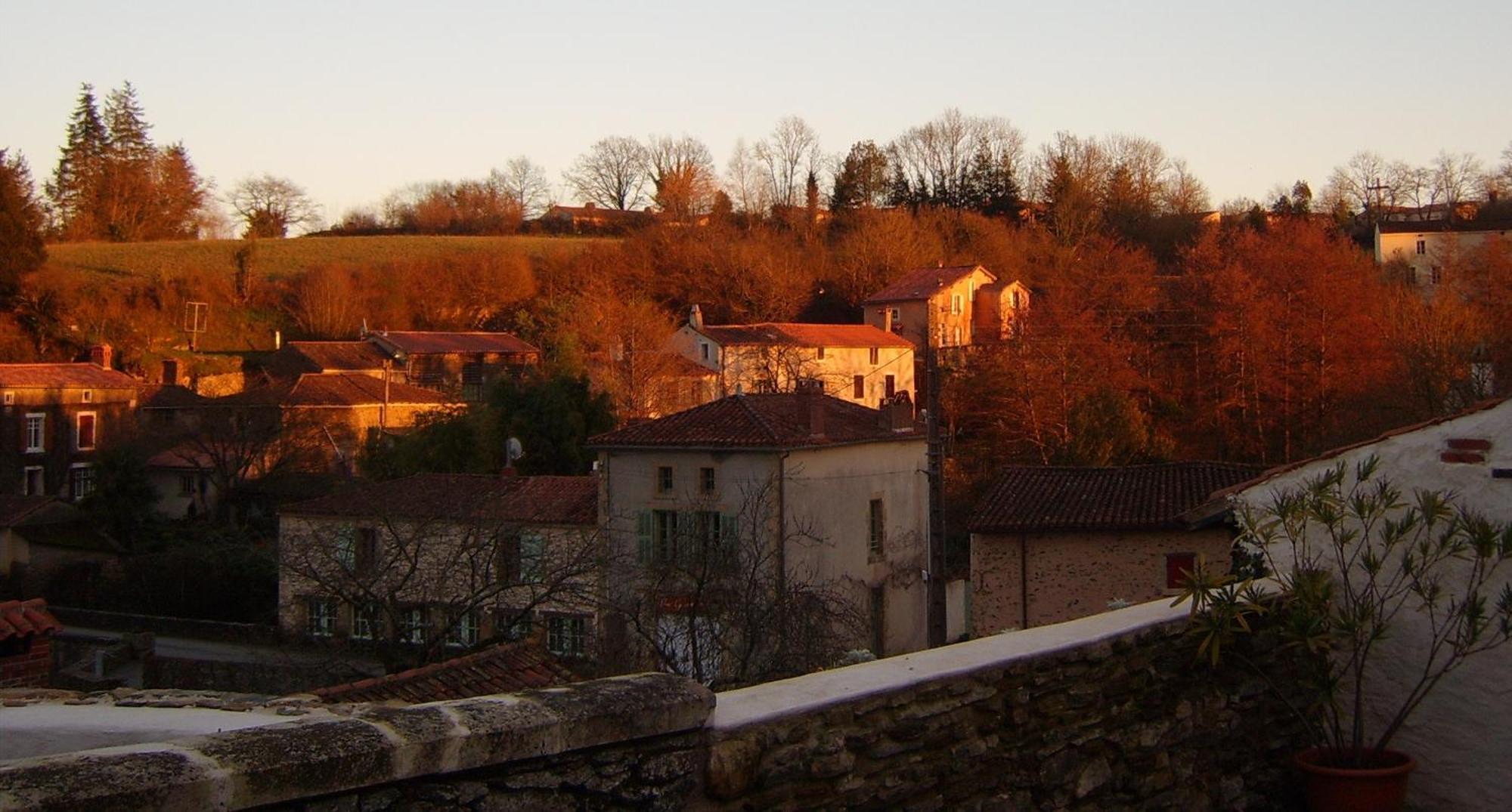 Chambres De La Porte Aux Moines Vouvant Eksteriør bilde