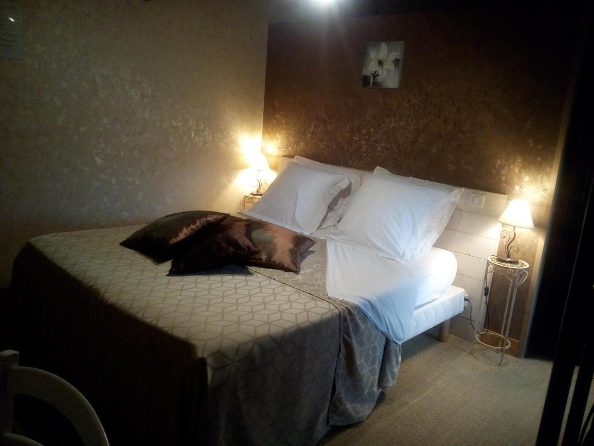 Chambres De La Porte Aux Moines Vouvant Eksteriør bilde